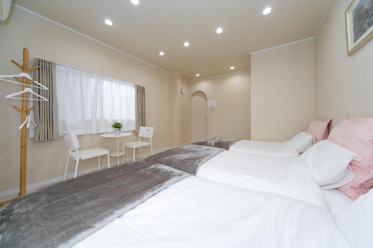 Nao'S Guesthouse 2 一軒家貸切 Ōsaka Exterior foto